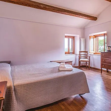 Five-bedroom Holiday In Fermo Fm Hébergement de vacances *