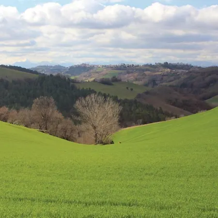 Five-bedroom Holiday In Fermo Fm Hébergement de vacances